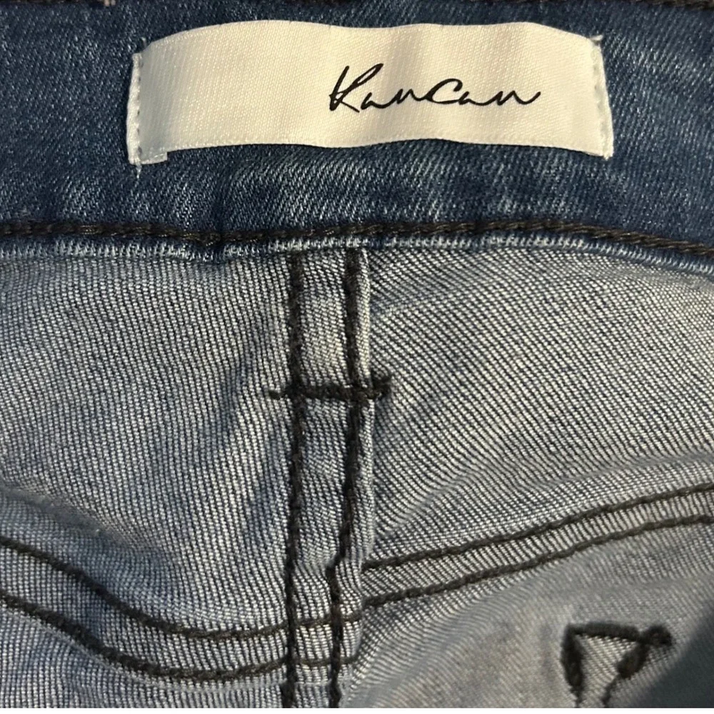 KanCan embrace chic